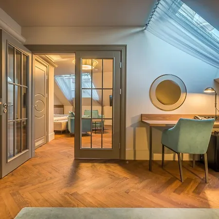 Hotel Vilnia 4*